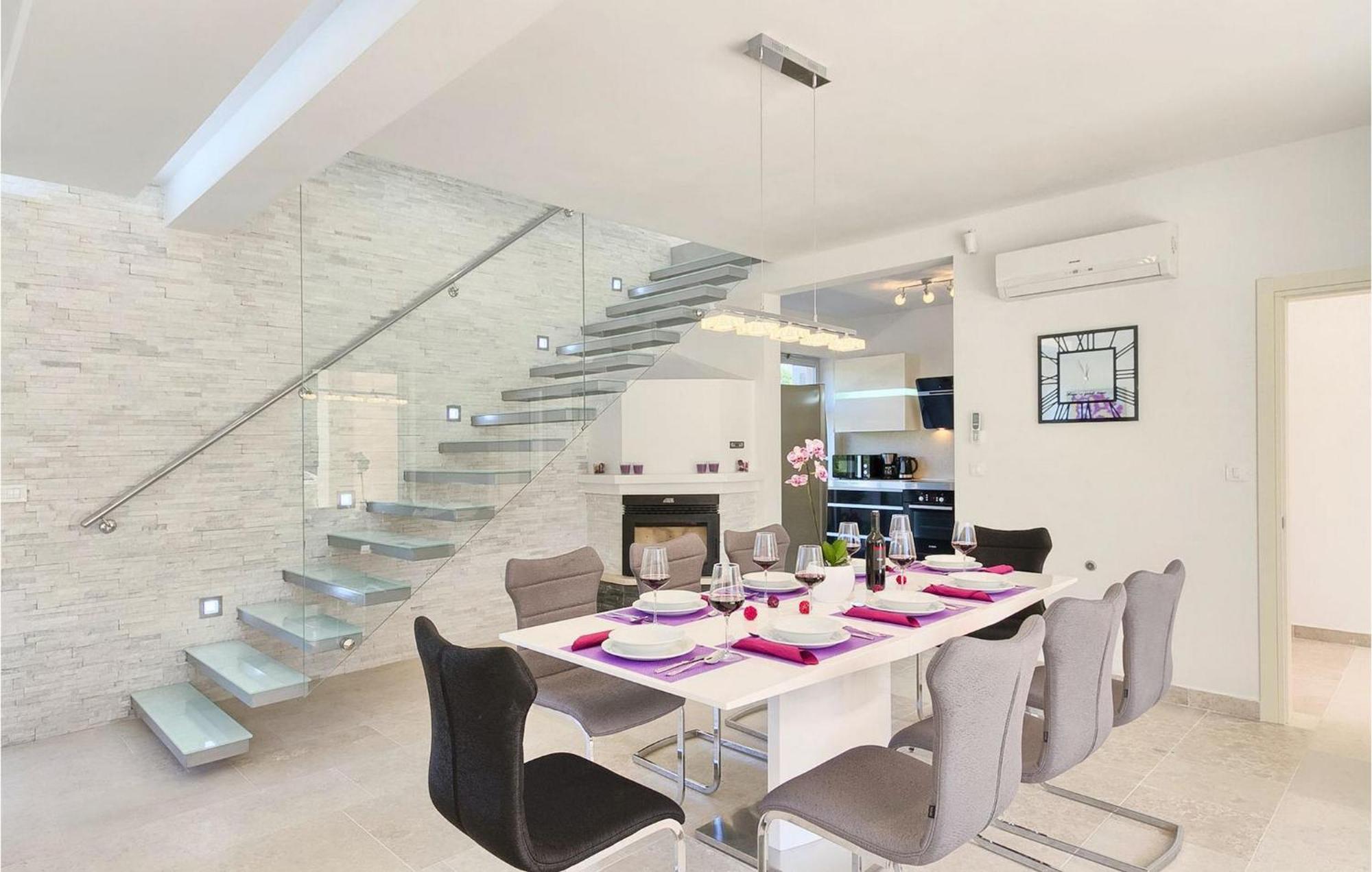 Liv Holiday home Pula